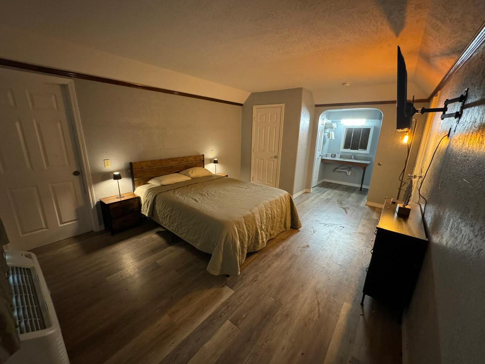 Bo Hotel Canadian Courts מראה חיצוני תמונה
